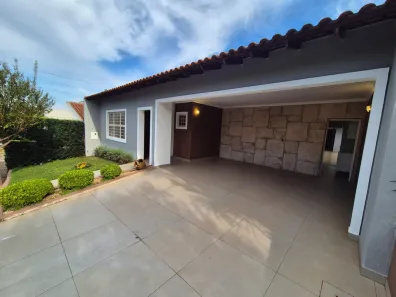 Casa de Condomínio com 4 Quartos à venda, 176m² no Parque Jamaica, Londrina