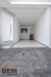 Sobrado com 3 Quartos à venda, 164m² no Dom Bosco, Itajaí