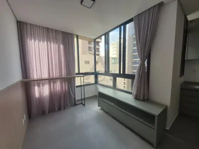 Apartamento com 1 Quarto para alugar, 46m² no Cambuí, Campinas