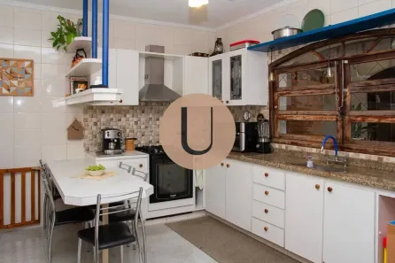 Casa com 3 Quartos à venda, 300m² no Jardim Tango, São Paulo