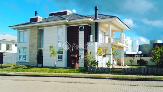 Casa de Condomínio com 3 Quartos à venda, 248m² no , Xangri-lá