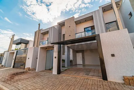Sobrado com 2 Quartos para alugar, 120m² no Jardim Gisela, Toledo