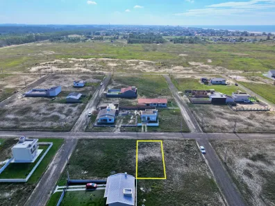 Lote/Terreno à venda, 300m² no Areias Claras, Balneário Gaivota