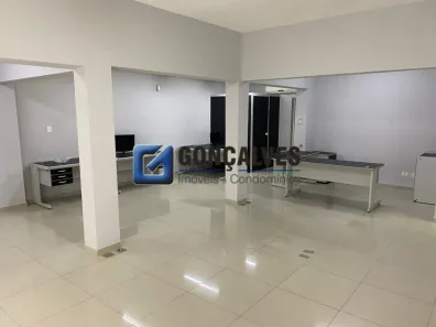 Prédio Comercial para alugar, 200m² no Barcelona, São Caetano do Sul