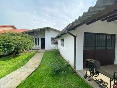 Casa com 3 Quartos à venda, 170m² no Universitário, Santa Cruz do Sul
