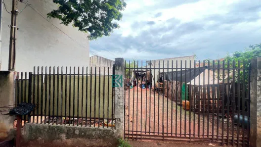 Lote/Terreno à venda, 430m² no Jardim Alvorada, Maringá