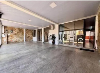 Casa com 3 Quartos à venda, 225m² no Conjunto Celso Machado, Belo Horizonte
