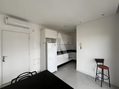 Apartamento com 1 Quarto para alugar, 51m² no América, Joinville