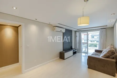 Apartamento com 2 Quartos para alugar, 83m² no Mont Serrat, Porto Alegre