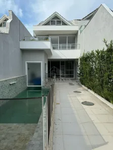 Casa com 5 Quartos à venda, 292m² no Barra da Tijuca, Rio de Janeiro