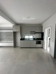 Apartamento com 2 Quartos para alugar, 80m² no Tabuleiro, Camboriú