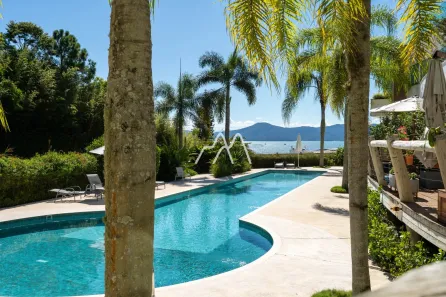 Apartamento com 2 Quartos à venda, 117m² no Canasvieiras, Florianópolis