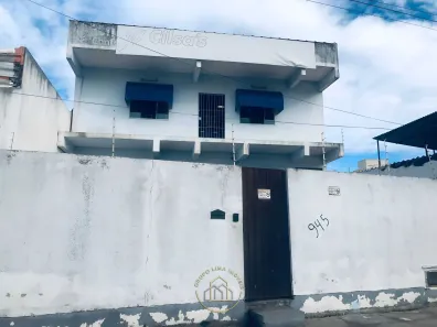 Prédio Comercial com 4 Quartos à venda, 297m² no Sol e Mar, Macaé