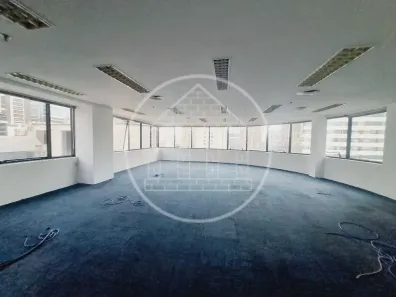 para alugar, 223m² no Cidade Monções, São Paulo