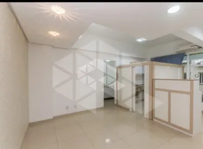 Sala Comercial à venda, 42m² no Praia de Belas, Porto Alegre