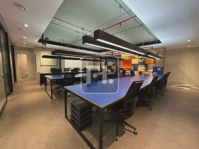 Sala Comercial para alugar, 208m² no Vila Olímpia, São Paulo