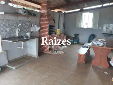 Fazenda/Sítio com 2 Quartos à venda, 260m² no Área Rural de Uberlândia, Uberlândia