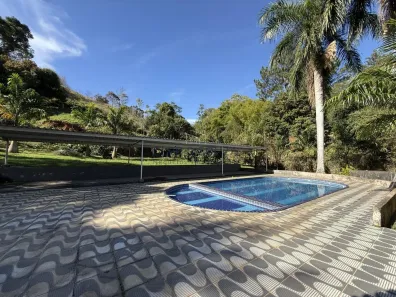 Fazenda/Sítio com 2 Quartos à venda, 100m² no , Piraí