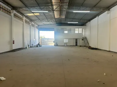 Galpão/Depósito/Armazém para alugar, 378m² no Jardim Limoeiro, Serra