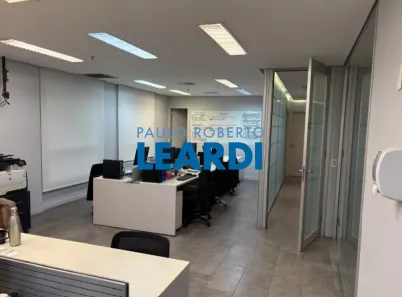 Sala Comercial à venda, 198m² no Vila Olímpia, São Paulo