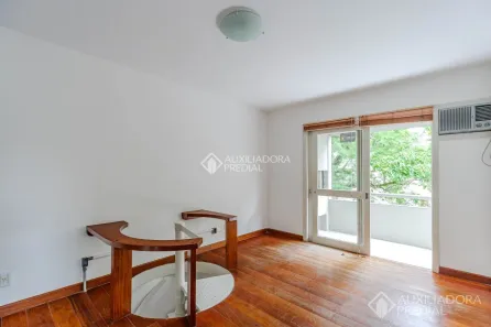 Apartamento com 1 Quarto à venda, 136m² no Farroupilha, Porto Alegre
