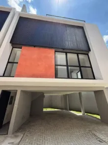 Casa com 3 Quartos à venda, 256m² no Vila Madalena, São Paulo
