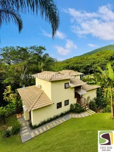 Casa de Condomínio com 3 Quartos à venda, 160m² no Curral (Cambaquara), Ilhabela