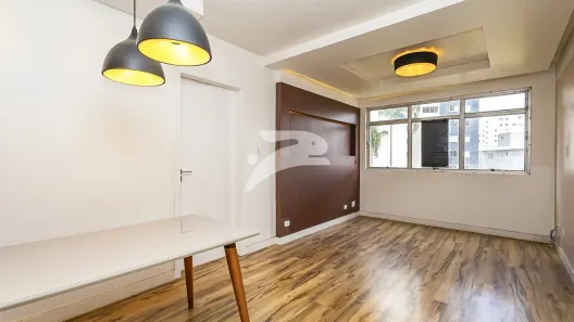Apartamento com 3 Quartos para alugar, 76m² no Água Verde, Curitiba