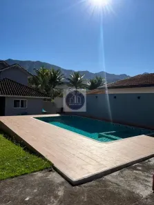 Sobrado com 4 Quartos à venda, 200m² no Morada da Praia, Bertioga