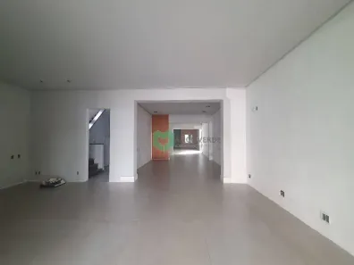 Imóvel Comercial com 3 Quartos para alugar, 230m² no Indianópolis, São Paulo