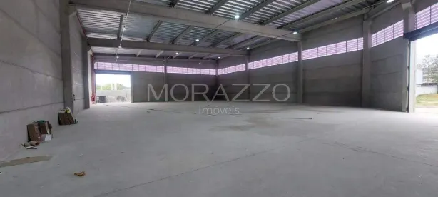 Galpão/Depósito/Armazém para alugar, 980m² no Rio Abaixo, Jacareí