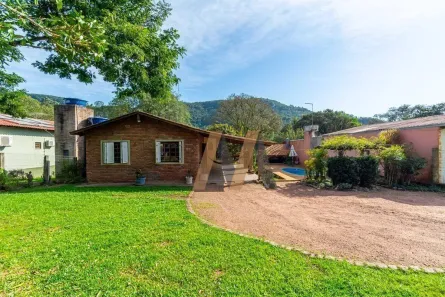 Fazenda/Sítio com 3 Quartos à venda, 239m² no Jordanópolis, São Bernardo do Campo