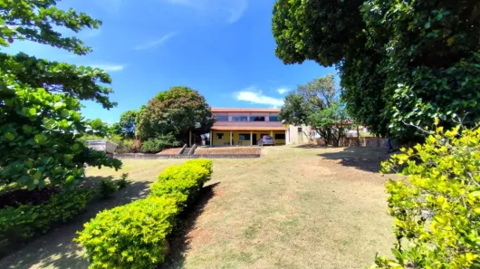 Fazenda/Sítio com 4 Quartos à venda, 2000m² no , Mairinque
