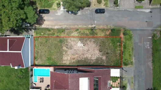 Lote/Terreno à venda, 420m² no Guaíra, Curitiba