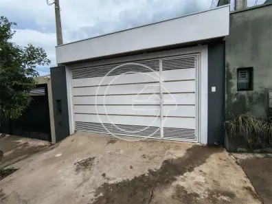 Casa com 3 Quartos à venda, 10m² no Centro, Marília