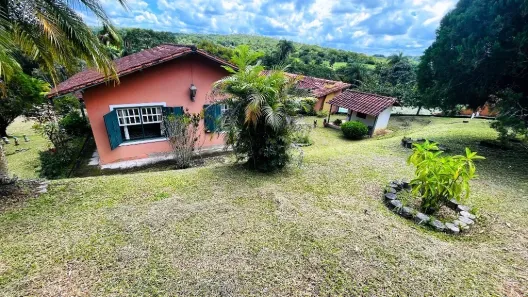 Casa de Condomínio com 30 Quartos à venda, 180m² no Condomínio Nossa Fazenda, Esmeraldas