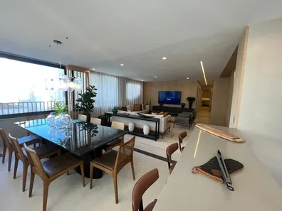 Apartamento com 3 Quartos à venda, 170m² no Pinheiros, São Paulo
