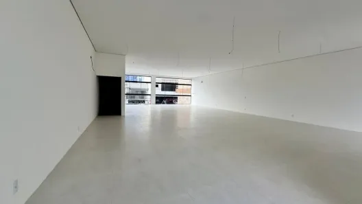 Sala Comercial para alugar, 180m² no Centro, Gravataí
