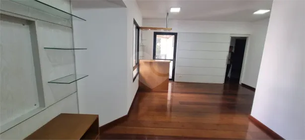 Apartamento com 3 Quartos para alugar, 186m² no Santa Cecília, São Paulo