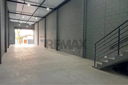 Sala Comercial para alugar, 209m² no Jardim Cândida, Araras