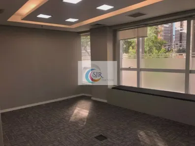 Sala Comercial para alugar, 106m² no Vila Olímpia, São Paulo