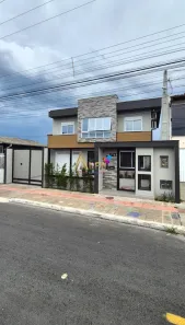 Sobrado com 4 Quartos à venda, 200m² no São João, Itajaí