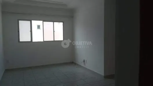 Apartamento com 2 Quartos para alugar, 50m² no Granada, Uberlândia