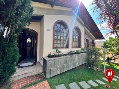 Casa com 5 Quartos à venda, 350m² no Belvedere, Belo Horizonte