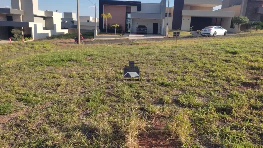 Lote/Terreno à venda, 275m² no Village Provence, São José do Rio Preto