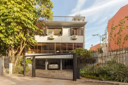 Imóvel Comercial com 4 Quartos à venda, 239m² no Rio Branco, Porto Alegre