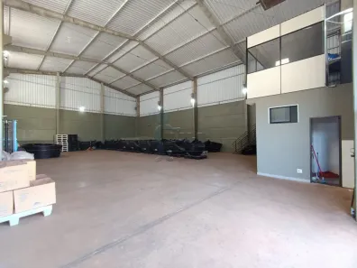 Galpão/Depósito/Armazém para alugar, 400m² no Jardim Jóquei Clube, Ribeirão Preto