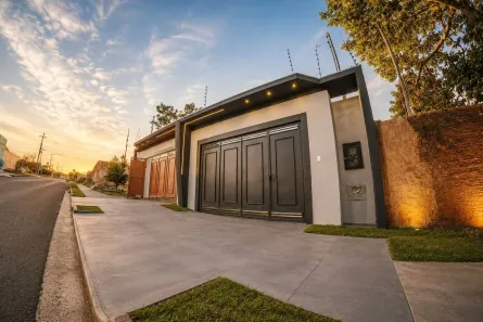 Casa com 3 Quartos à venda, 105m² no Jardim Montevidéu, Campo Grande