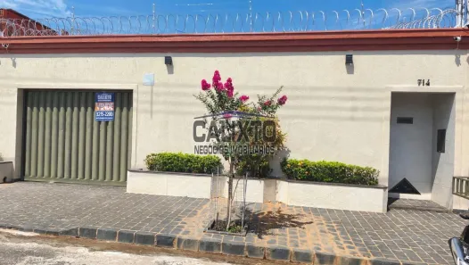 Casa com 3 Quartos à venda, 240m² no Pampulha, Uberlândia