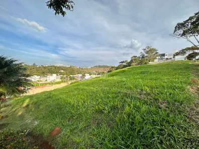 Lote/Terreno à venda, 668m² no Vina Del Mar, Juiz de Fora